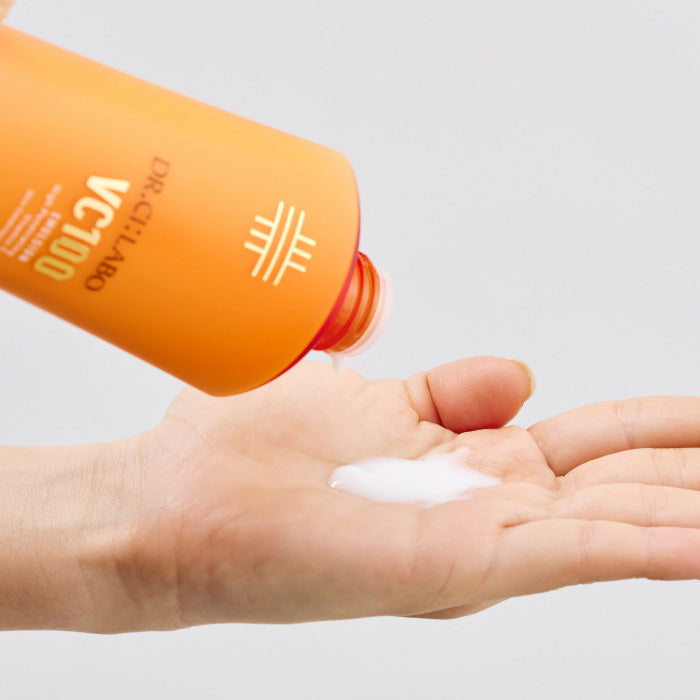 Dr. Ci:Labo VC100 Emulsion EX – Leite Clareador Hidratante Profundo e Refinador de Poros 150ml